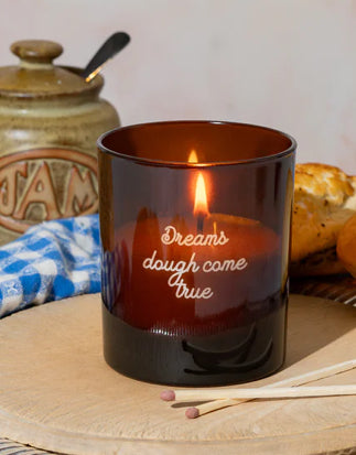 Aroma-Kerze: amber 30cl Lotti Kerzenglas Schriftzug mit  Kerzenwachs 200g aus 100% Sojawachs aus eigener Herstellung eine große Auswahl an exklusiven Düften